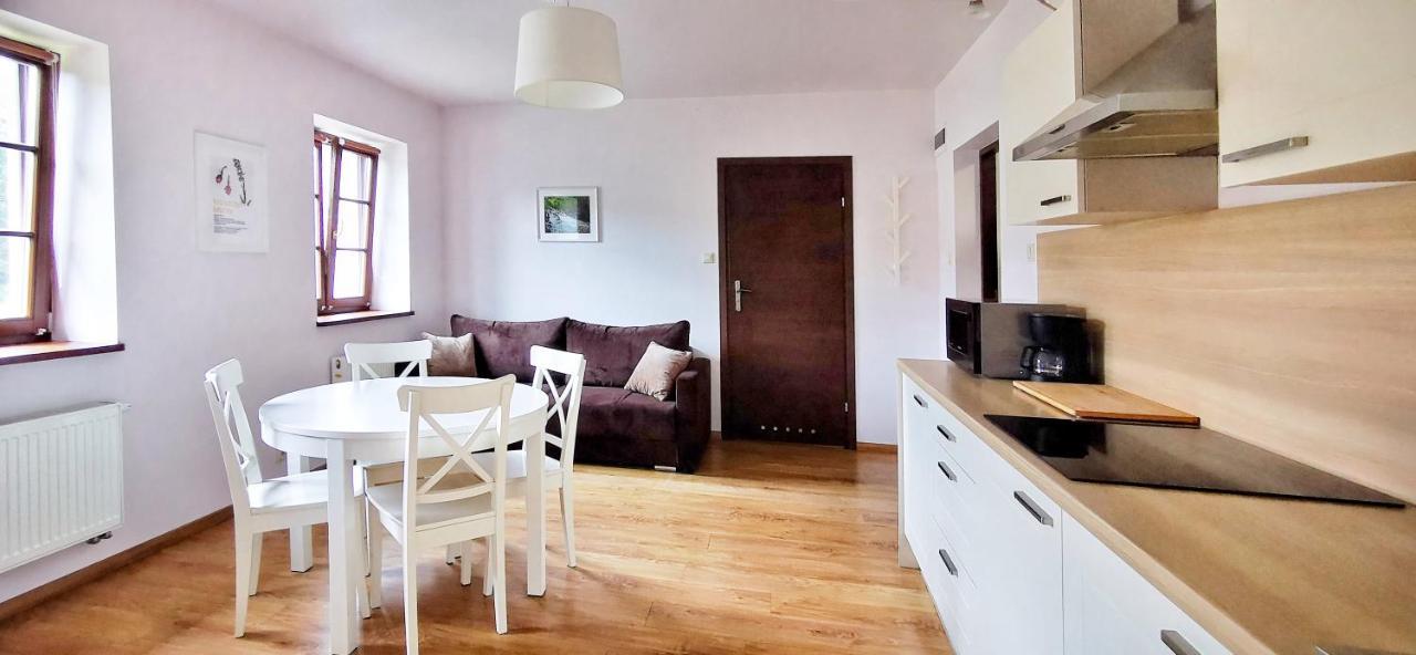 Gospodarstwo Nad Jeziorem Zalom  Extérieur photo