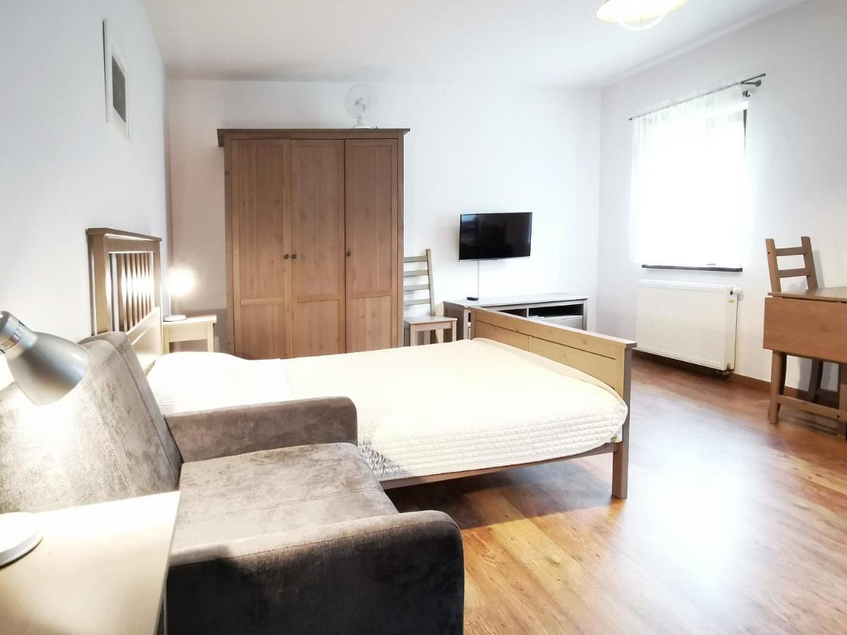 Gospodarstwo Nad Jeziorem Zalom  Extérieur photo