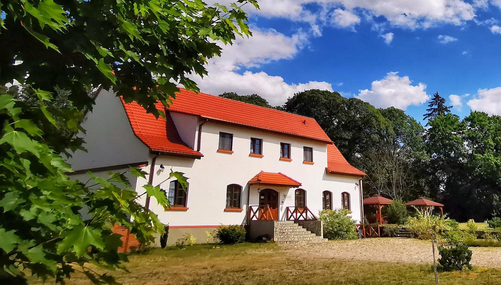 Gospodarstwo Nad Jeziorem Zalom  Extérieur photo