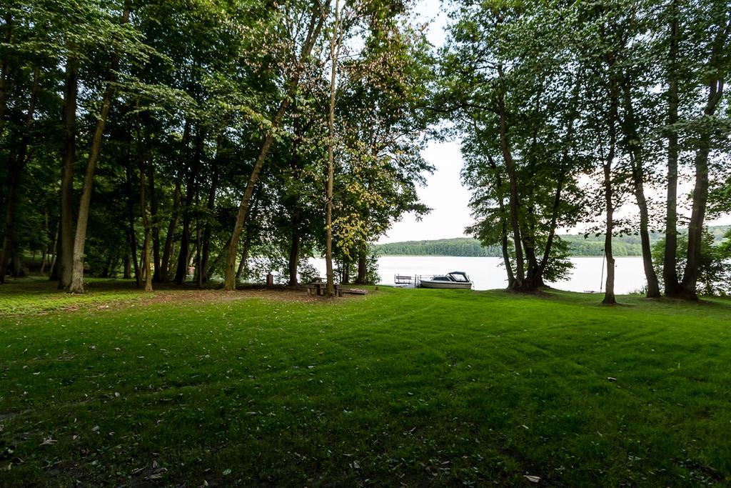 Gospodarstwo Nad Jeziorem Zalom  Extérieur photo